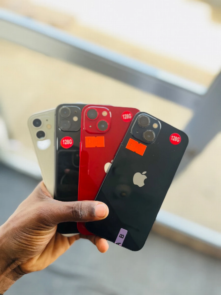 IPHONE 13 PLAIN