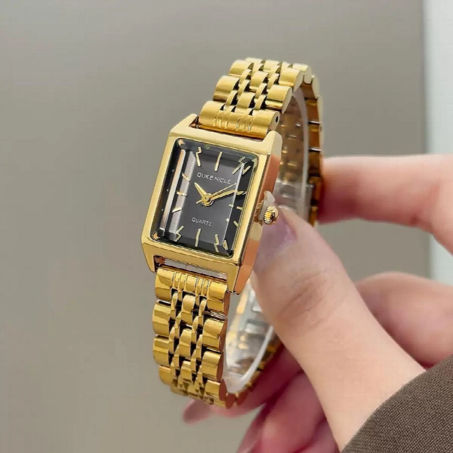 LADIES WATCH