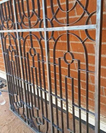 STEEL WINDOWS