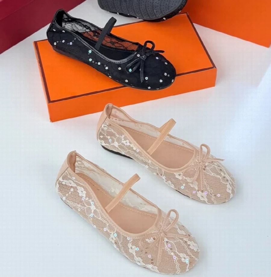 SIMPLE SHOES