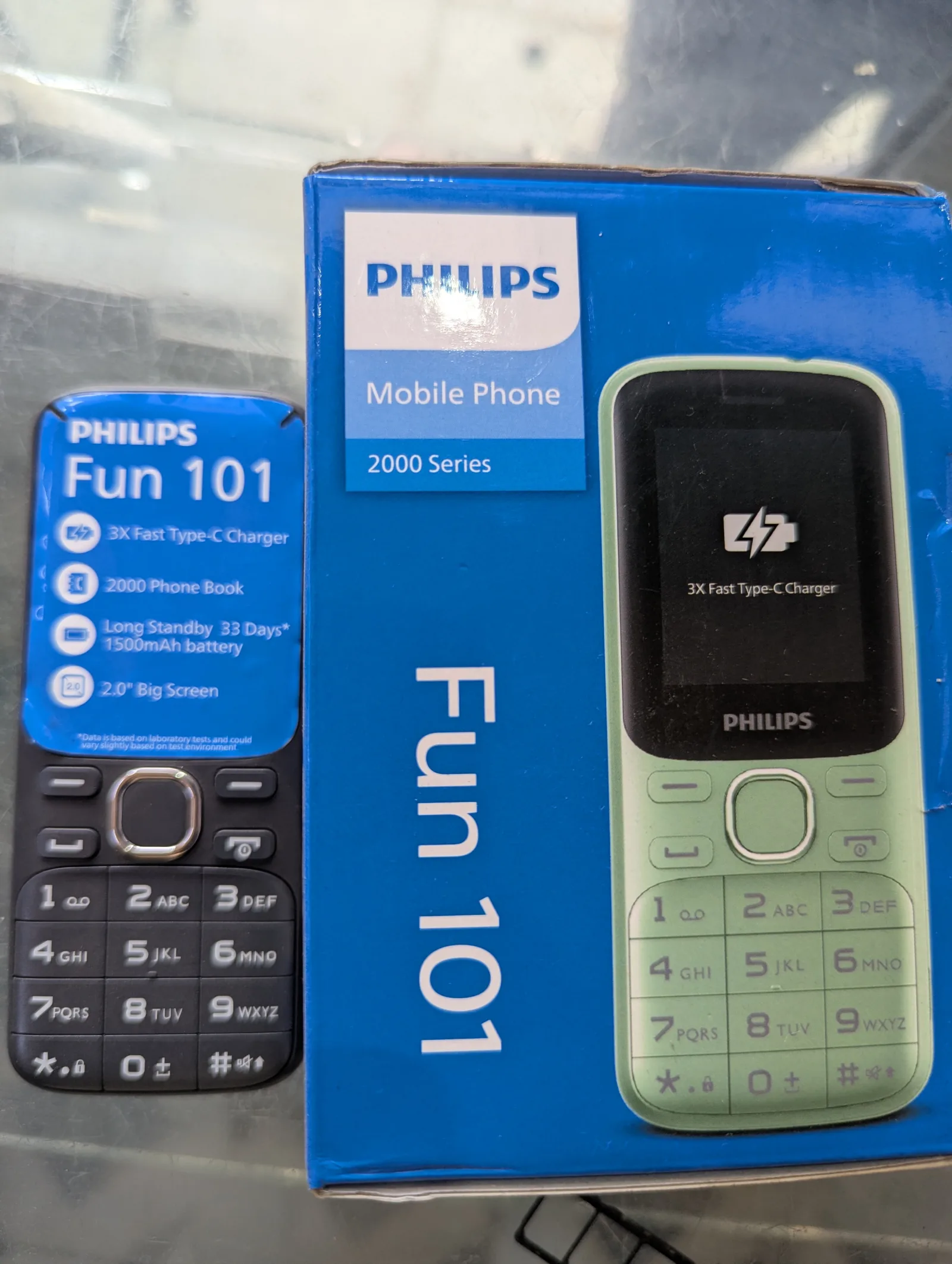 PHILIPS SMALL PHONE