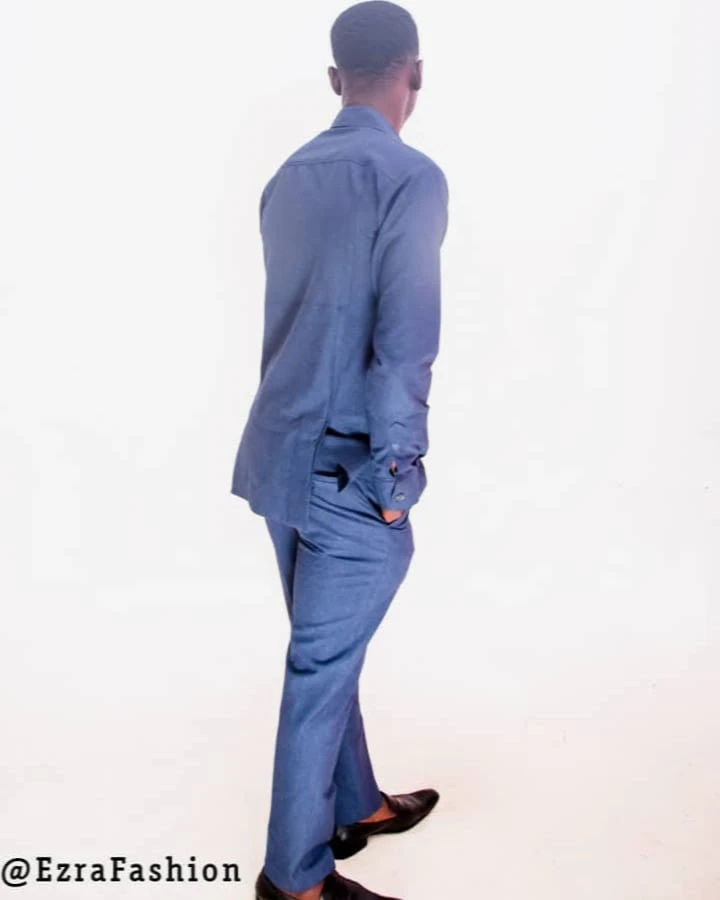 SUIT