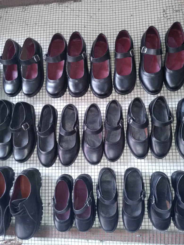 SCHOOL SHOES