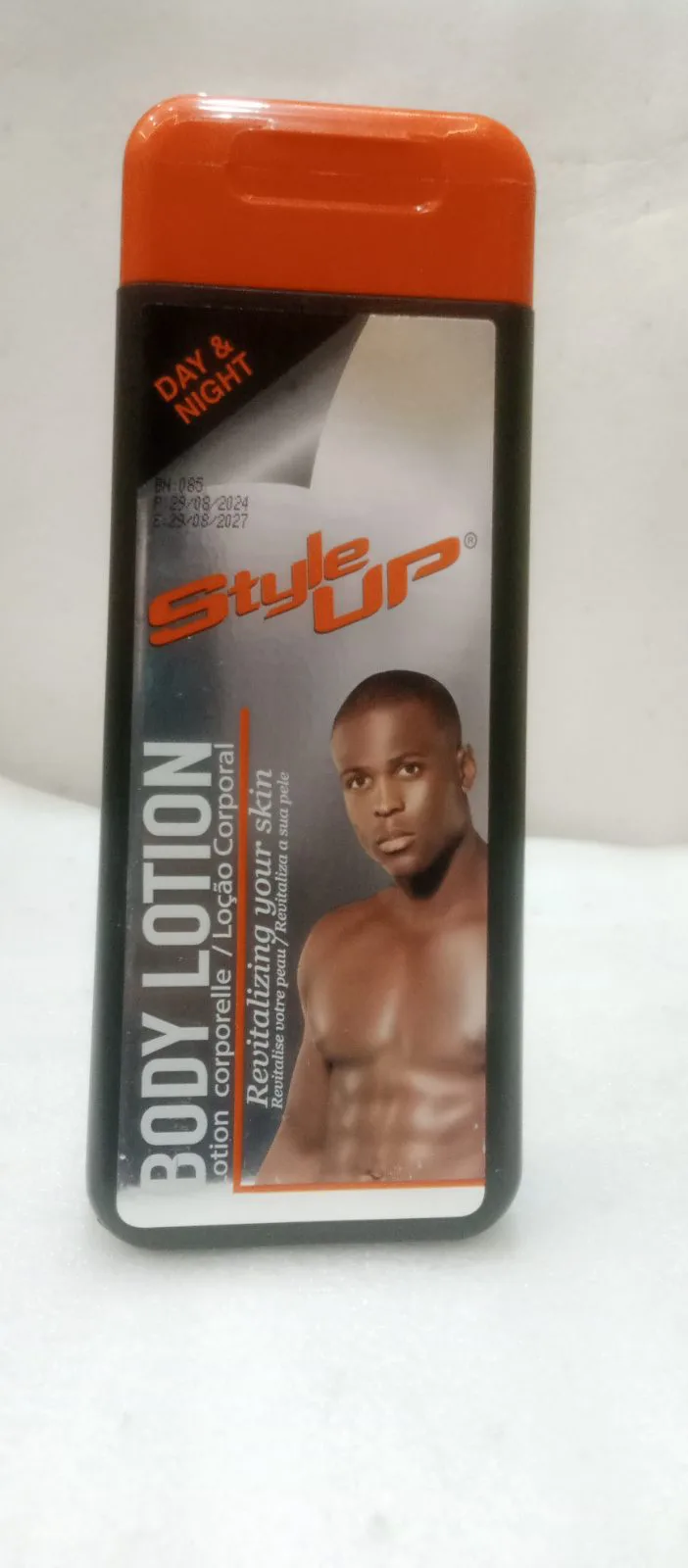 STYLE UP