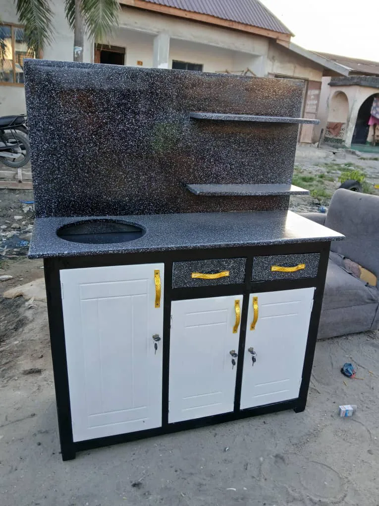 KITCHEN CABINET
