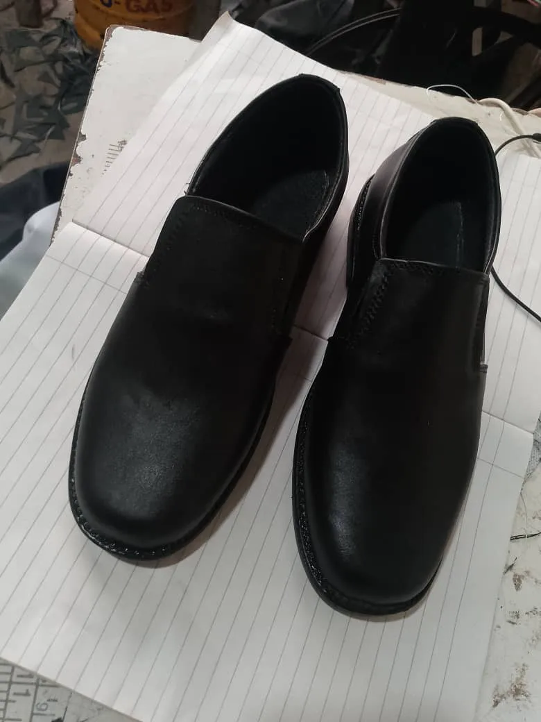 SCHOOL SHOES