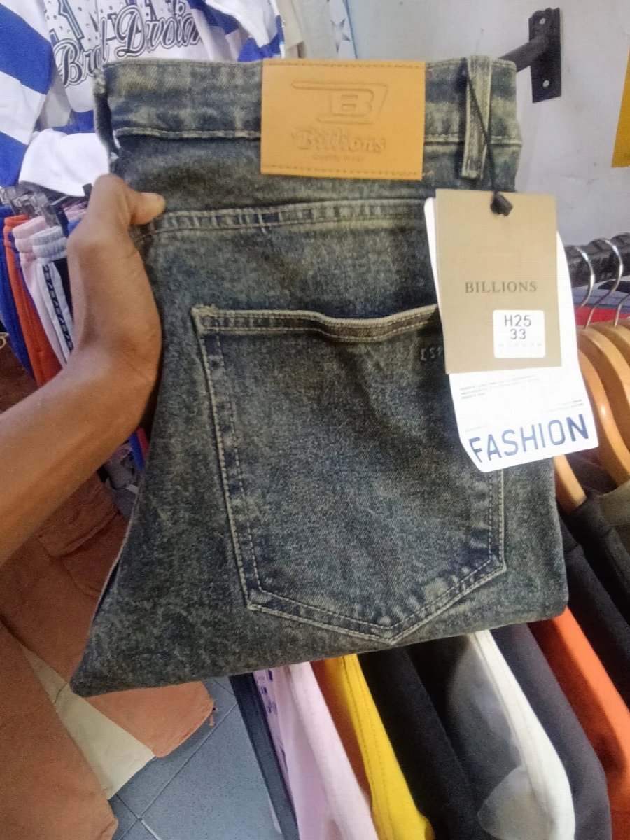 SURUALI ZA JEANS ZA KIUME