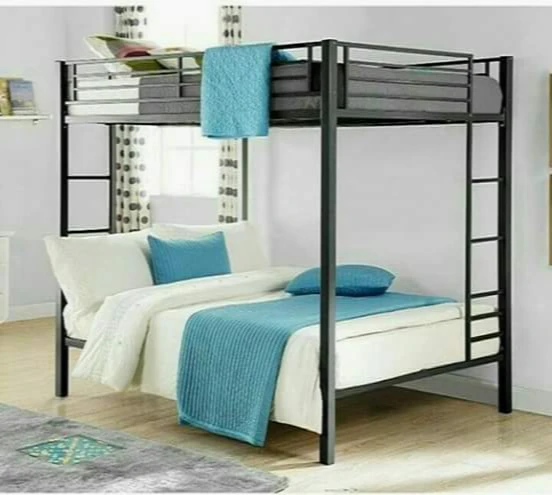 DOUBLE DECKER
