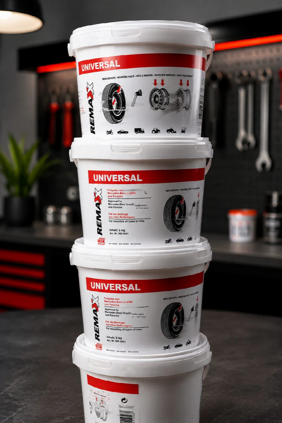 TYRE MOUNTAIN PASTE