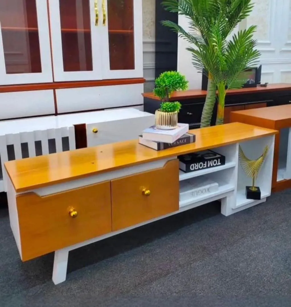 Tv showcase